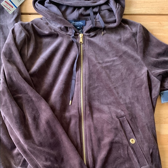 Jones New York Brown Track Suit - Picture 2 of 4